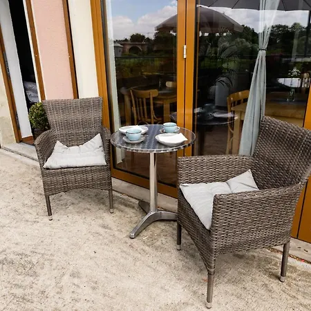 Elbpension & Ferienwohnung Saechsische Schweiz Pirna