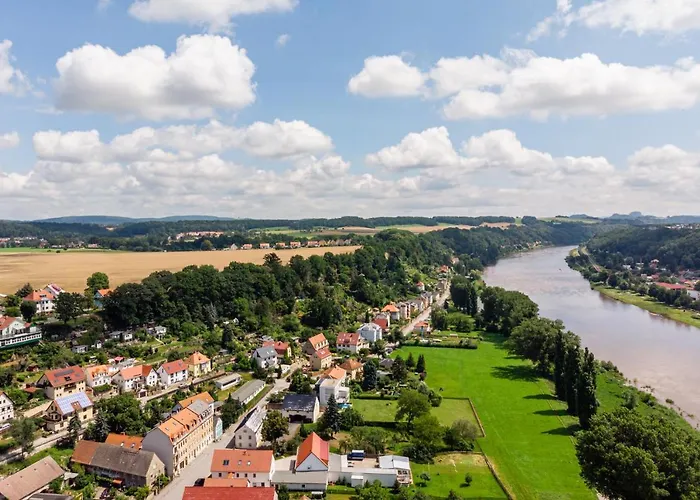 Elbpension & Ferienwohnung Saechsische Schweiz Guest house 3*