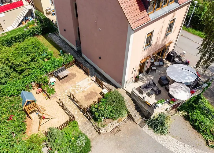 Guest house Elbpension & Ferienwohnung Saechsische Schweiz 3*